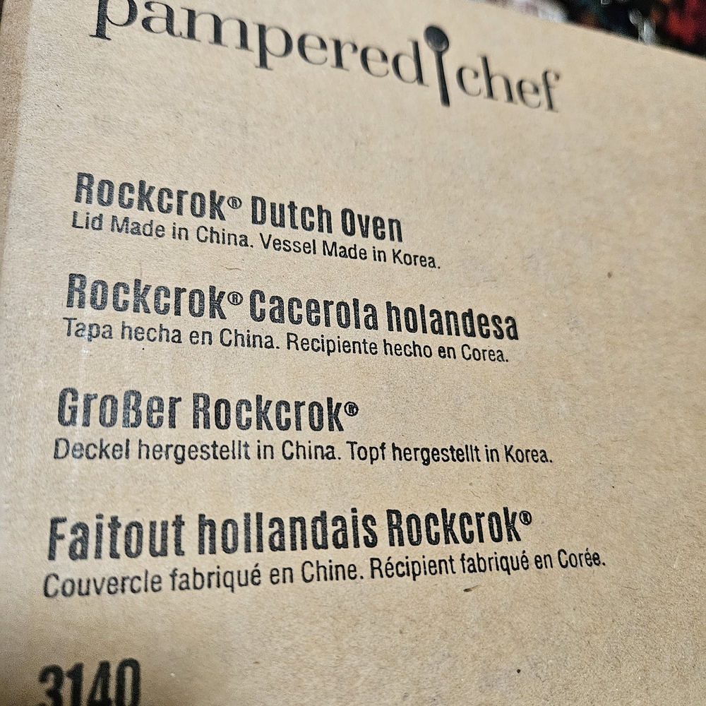 Pampered Chef Rockcrok Dutch Oven Box - Picture 3 of 4